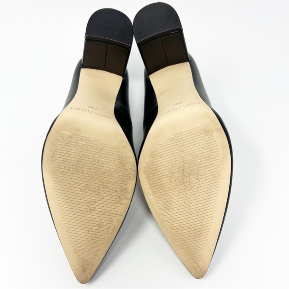 Marc Fisher Viviene Pumps
Size 7.5 - Picture 4 of 6